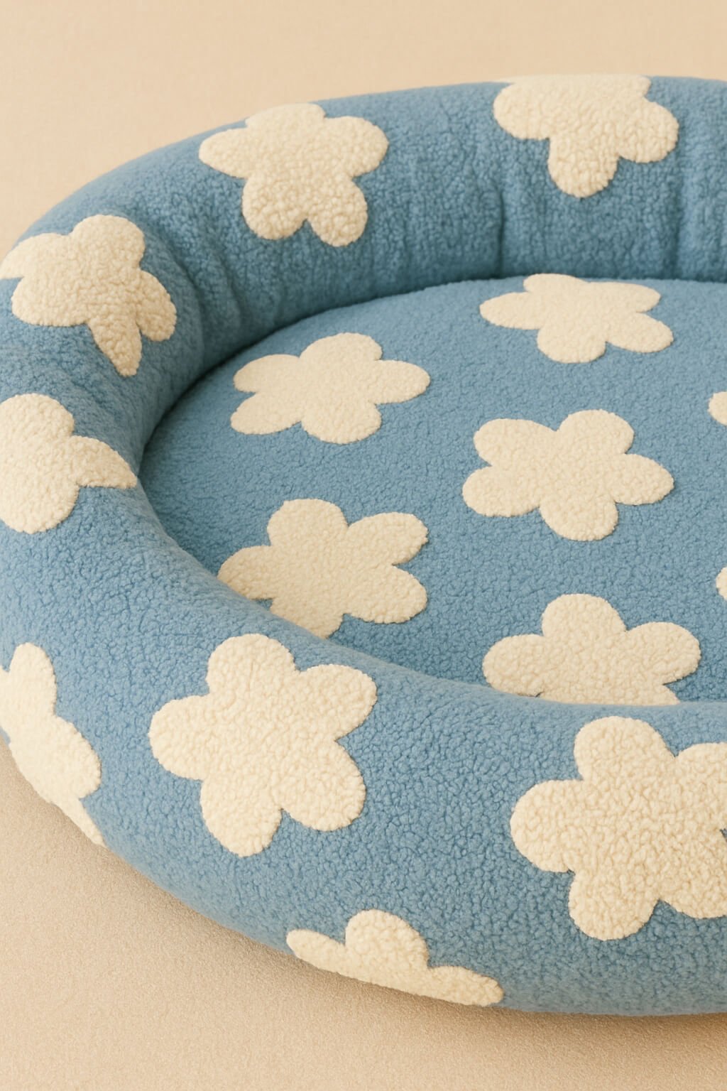 Super Soft Cloud Dog Bed 30", Plush & Anti Slip Bottom.