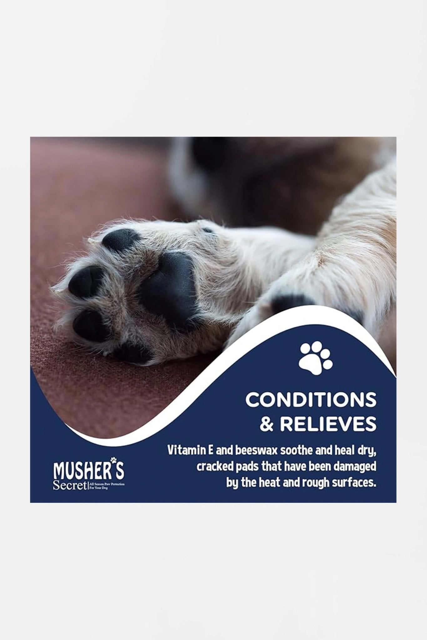 Musher's Secret Moisturizing Dog Paw Wax 60g (2.1 oz).