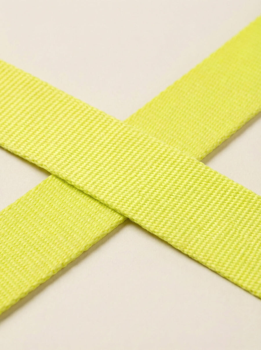 Leash handle detail on the neon yellow set from WOOF