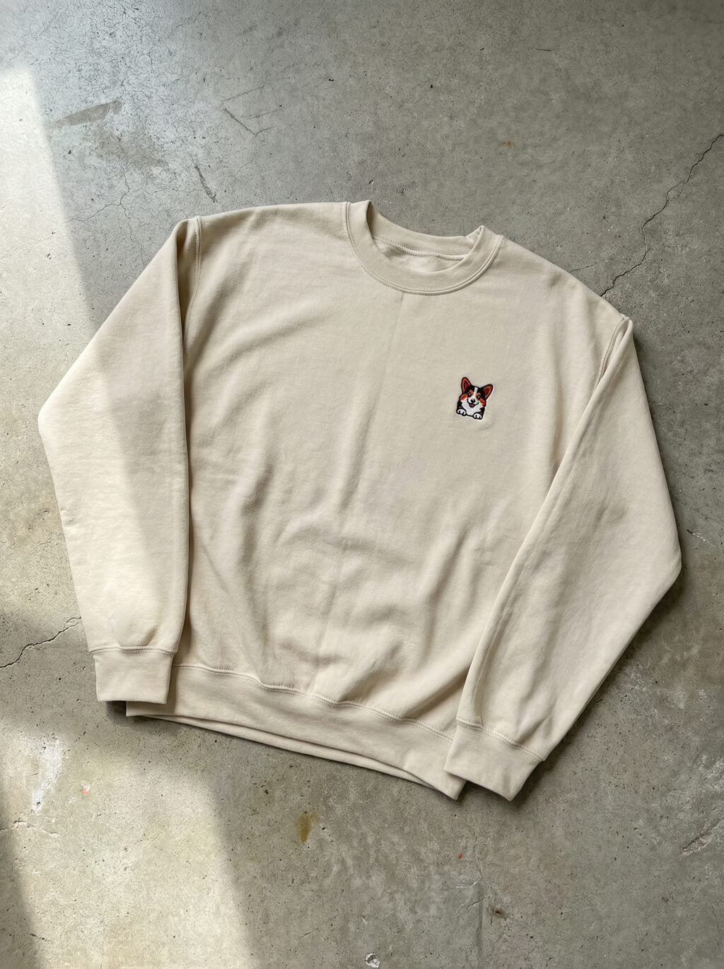 Premium Tricolor Corgi Patch Sweatshirt